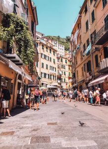 cinque terre con bambini