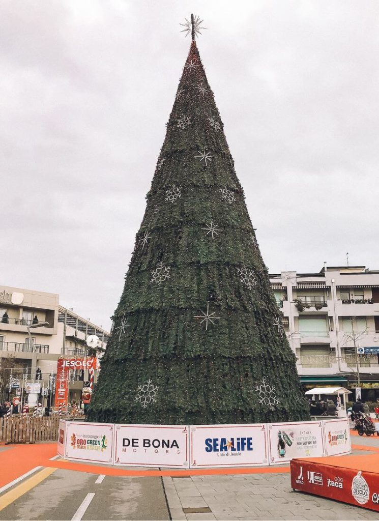 albero di natale jesolo 2019