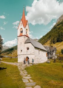 chiesa santo spirito casere valle aurina