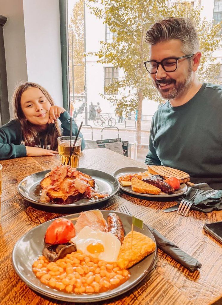 full english breakfast londra