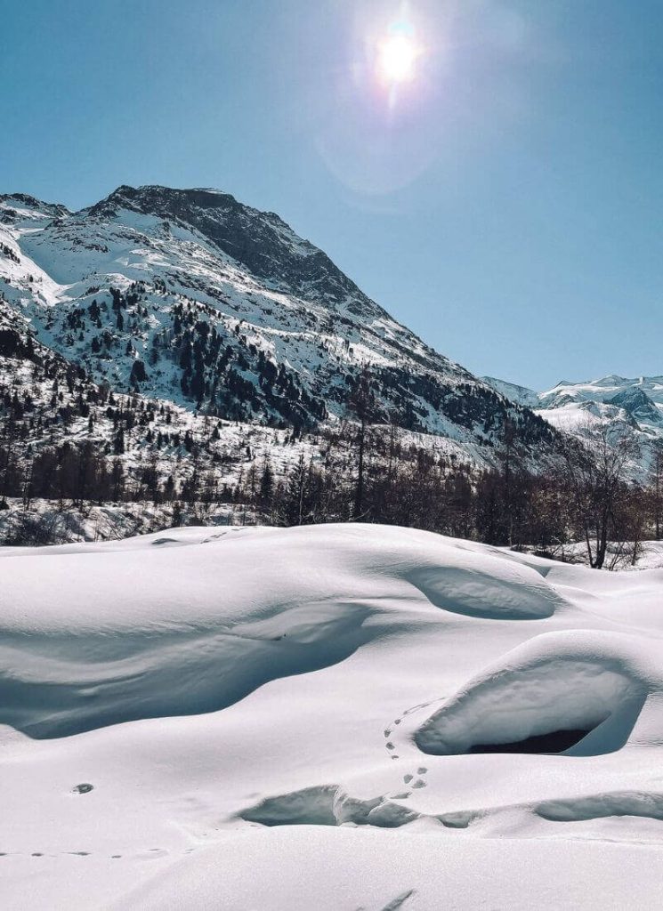 engadina svizzera con la neve
