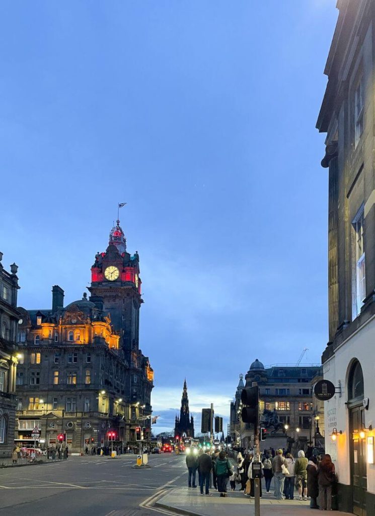 balmoral hotel by night